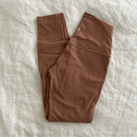 Lululemon Align Leggings LIKE NEW - Picture 2 of 2